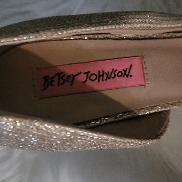 Betsey Johnson bling bling shiny PRINCE d'Orsay Pump - Picture 4 of 14